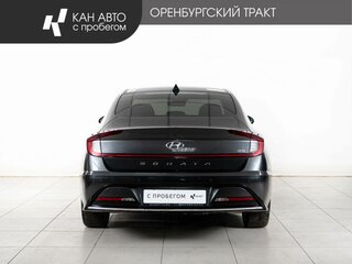 2020 Hyundai Sonata VIII (DN8), серый, 2410000 рублей, вид 4