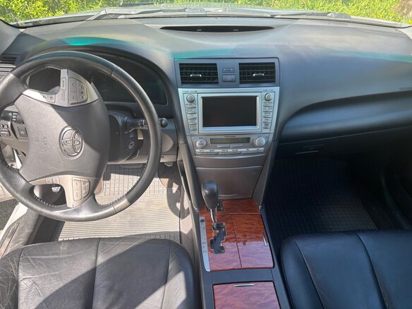 2011 Toyota Camry VI (XV40) Рестайлинг, серебристый, 1349000 рублей - вид 15
