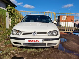 1998 Volkswagen Golf IV, белый, 180000 рублей, вид 1