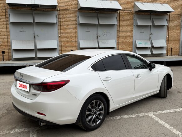 2016 Mazda 6 III (GJ) Рестайлинг, белый, 1750000 рублей - вид 4