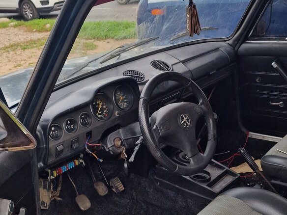1999 Lada (ВАЗ) 2106 5-speed, серебристый, 105000 рублей - вид 6