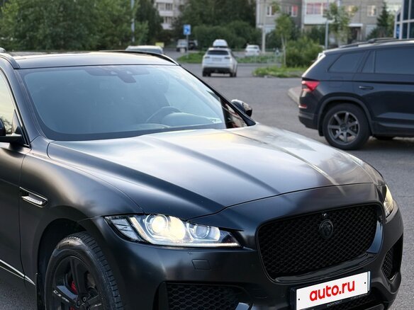 2018 Jaguar F-Pace I, чёрный, 2990000 рублей - вид 2