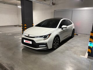 2021 Toyota Corolla Sporty XII (E210), белый, 2150000 рублей, вид 2