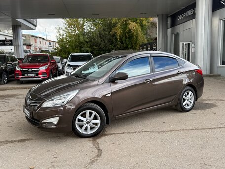 2014 Hyundai Solaris I Рестайлинг, коричневый, 1075000 рублей, вид 2