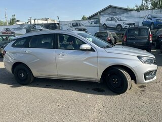 2026 Lada (ВАЗ) Vesta SW I Рестайлинг (NG), серебристый, 1835000 рублей, вид 4