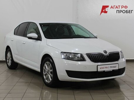 2015 Skoda Octavia III (A7), белый, 1350000 рублей, вид 3