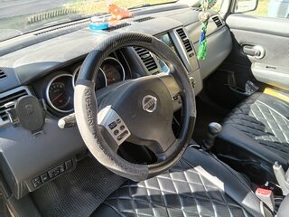 2010 Nissan Tiida I Рестайлинг, чёрный, 614000 рублей, вид 3