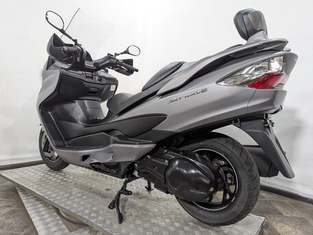 2016 Suzuki Burgman (SkyWave) 400, серый, 389000 рублей, вид 4