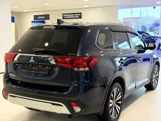 2020 Mitsubishi Outlander III Рестайлинг 3, синий, 2449000 рублей, вид 3