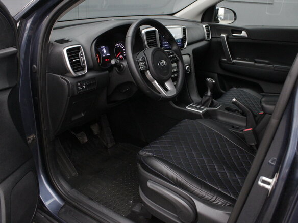 2019 Kia Sportage IV Рестайлинг, синий, 1895000 рублей - вид 6