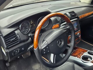 2005 Mercedes-Benz R-Класс 350 Long I, белый, 900000 рублей, вид 5