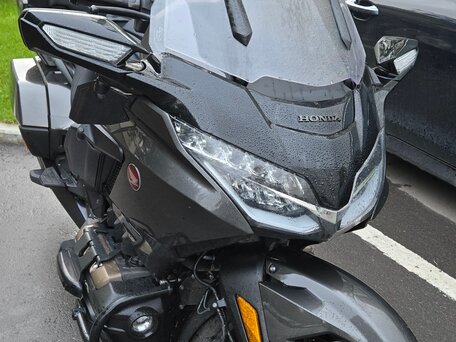 2024 Honda GL 1800 Gold Wing, чёрный, 3000000 рублей, вид 3