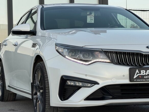 2018 Kia Optima IV Рестайлинг, белый, 2150000 рублей - вид 36
