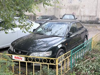 2000 Isuzu Aska IV, зелёный, 450000 рублей, вид 1