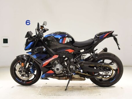 2024 BMW M 1000 R, чёрный, 2117000 рублей, вид 2