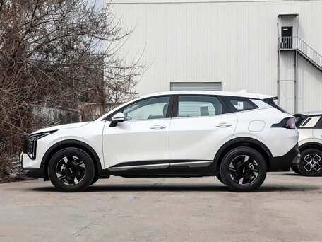 2026 Kia Sportage V Рестайлинг, белый, 3420000 рублей, вид 5