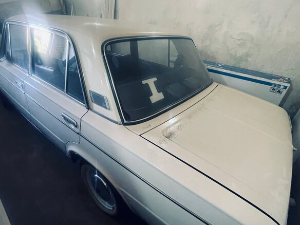 1990 Lada (ВАЗ) 2106, бежевый, 599999 рублей - вид 8