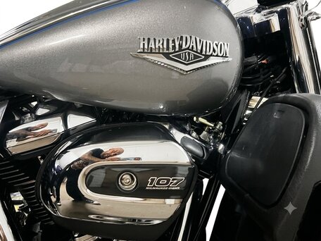 2016 Harley-Davidson Road King, синий, 1350000 рублей, вид 5