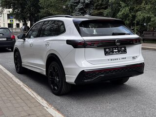 2026 Volkswagen Tiguan L Pro III (China Market), белый, 4750000 рублей, вид 4
