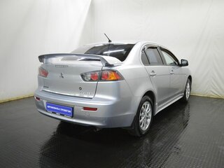 2010 Mitsubishi Lancer X, серебристый, 830000 рублей, вид 5