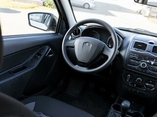 2026 Lada (ВАЗ) Granta Cross I Рестайлинг, белый, 1205000 рублей, вид 5