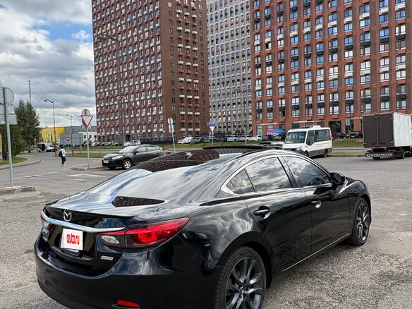 2017 Mazda 6 III (GJ) Рестайлинг, чёрный, 1790000 рублей