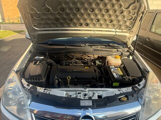 2008 Opel Astra H Рестайлинг, серый, 450000 рублей, вид 3