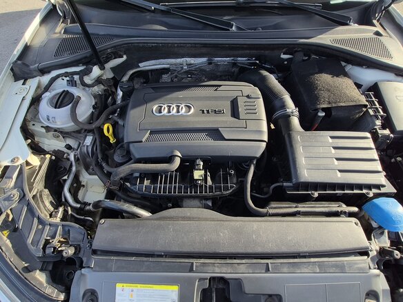 2014 Audi A3 III (8V), белый, 1650000 рублей - вид 8