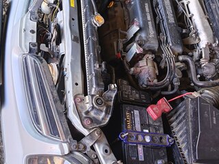 1998 Nissan Tino, серый, 200000 рублей, вид 4