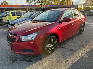 2010 Chevrolet Cruze I, красный, 500000 рублей, вид 2