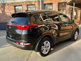 2017 Kia Sportage IV, чёрный, 1700000 рублей, вид 4