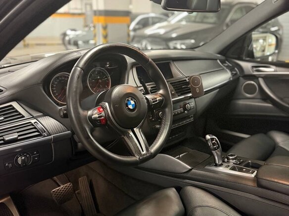 2013 BMW X6 M I (E71) Рестайлинг, чёрный, 2200000 рублей - вид 19
