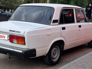 2009 Lada (ВАЗ) 2105, белый, 120000 рублей, вид 1