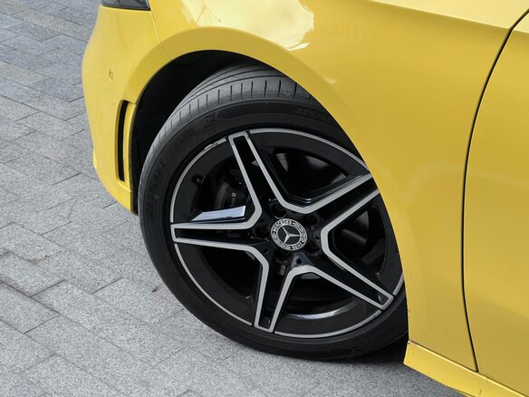 2019 Mercedes-Benz A-Класс 200 IV (W177), жёлтый, 2280000 рублей - вид 14