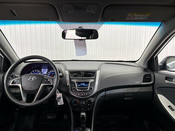 2015 Hyundai Solaris I Рестайлинг, белый, 1047000 рублей - вид 8