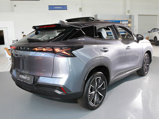 2026 Omoda C5 II, серый, 2399000 рублей, вид 3