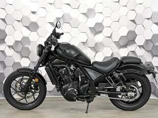 2022 Honda CMX 1100 Rebel, серый, 977000 рублей, вид 4