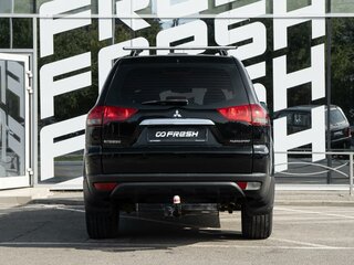 2015 Mitsubishi Pajero Sport II Рестайлинг, чёрный, 1799000 рублей, вид 4