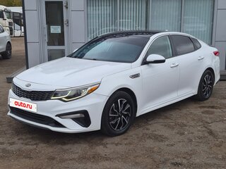 2018 Kia Optima IV Рестайлинг, белый, 1450000 рублей, вид 1