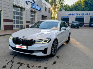 2020 BMW 5 серии 530i VII (G30/G31/G38) Рестайлинг, белый, 3650000 рублей, вид 1