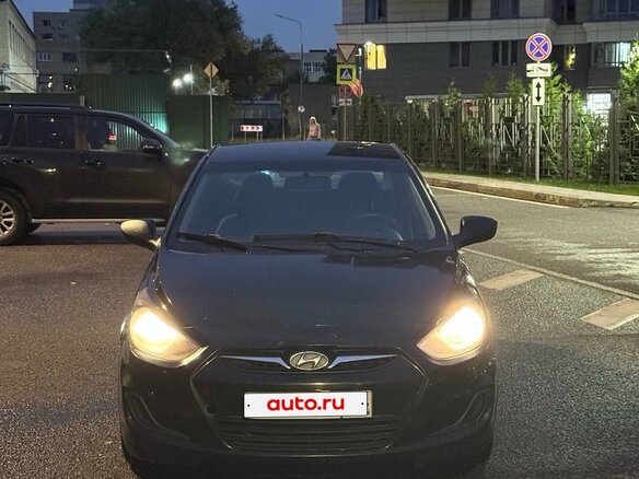 2013 Hyundai Solaris I, чёрный