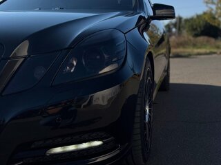 2012 Mercedes-Benz E-Класс 200 7G-Tronic IV (W212, S212, C207), чёрный, 1250000 рублей, вид 1