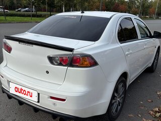 2012 Mitsubishi Lancer X Рестайлинг, белый, 535000 рублей, вид 3