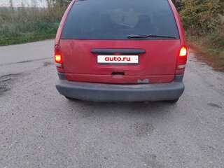 2000 Dodge Caravan III, красный, 170000 рублей, вид 4