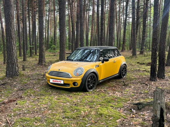 2008 Mini Hatch One II (R56), жёлтый, 680000 рублей - вид 12