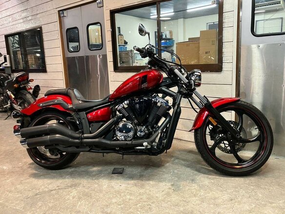 2013 Yamaha XVS1300, красный, 1090000 рублей - вид 2