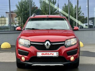 2015 Renault Sandero Stepway II, красный, 899000 рублей, вид 3