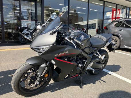 2025 Honda CBR 650R, чёрный, 1115000 рублей, вид 2