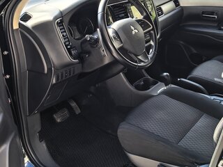 2013 Mitsubishi Outlander III, чёрный, 1200000 рублей, вид 5