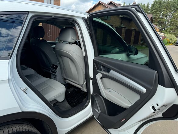 2021 Audi Q5 45 TFSI II (FY) Рестайлинг, белый - вид 24